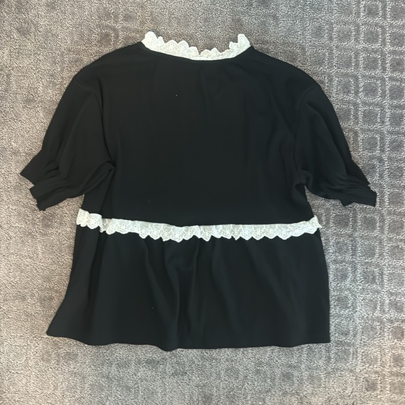 Eyelet Lace Lounge Set - Picture 4 of 4